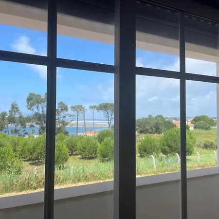 Casa Da Foz Do Arelho * Nadadouro